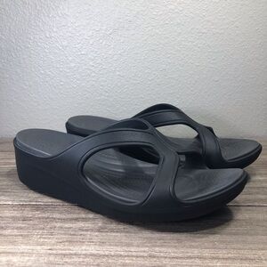 Crocs Sanrah Wedge Sandals sz W10